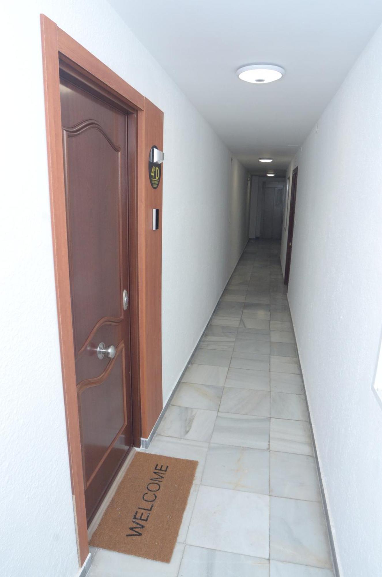 Alojamiento Beethoven Luxury Малага Экстерьер фото
